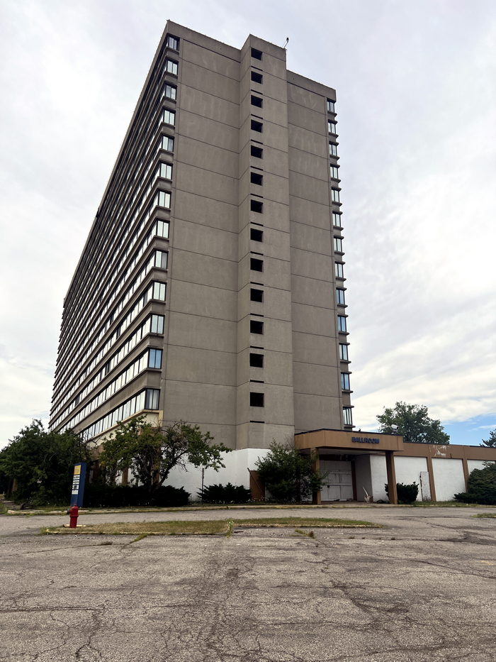 Michigan Inn - July 23 2022 (newer photo)